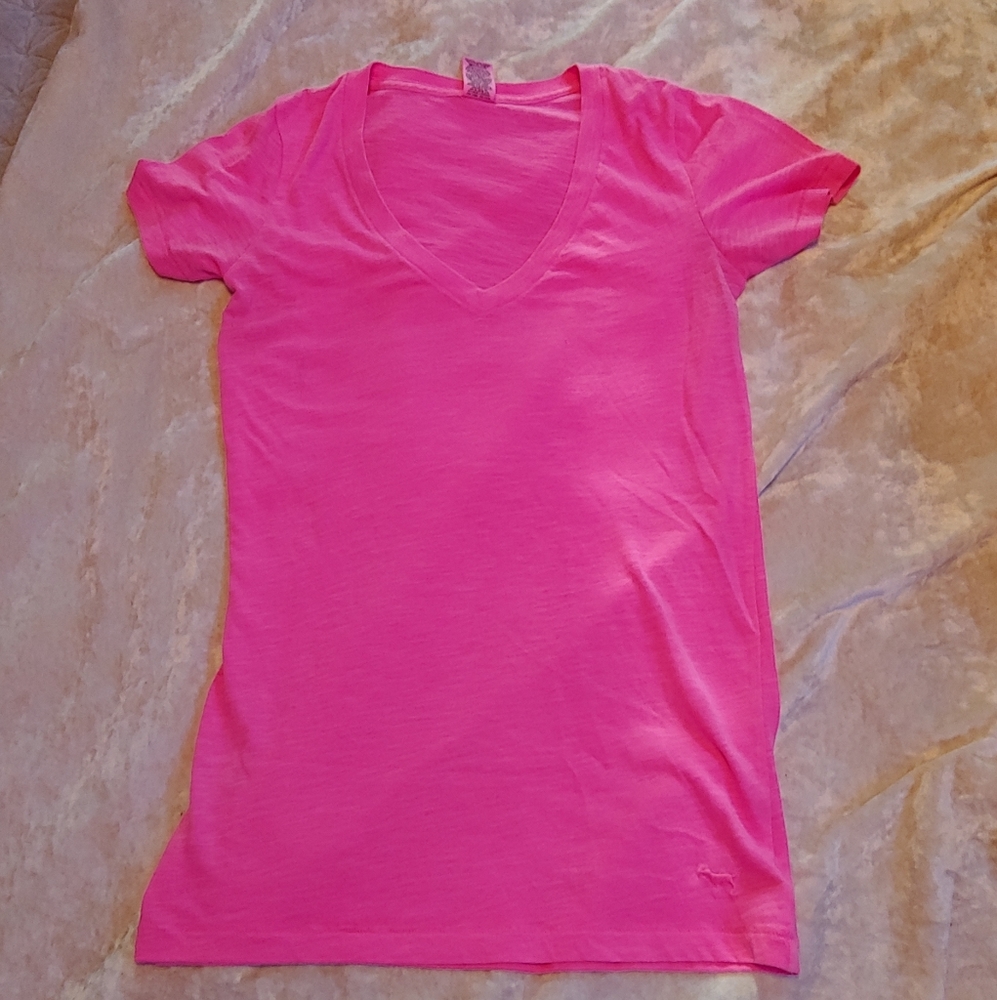 VS PINK V-Neck